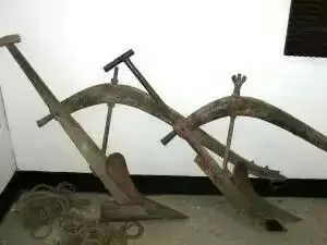 80年代老对象犁铧