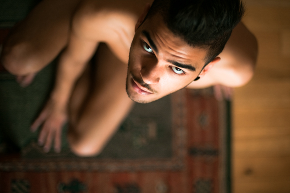 Featured image of post 男人轮盘，与全世界的Gay随机视频聊天！