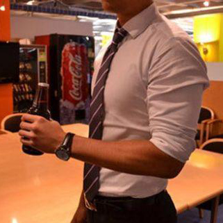 Featured image of post 【我要有个家】之一个身攻心受的同志自白